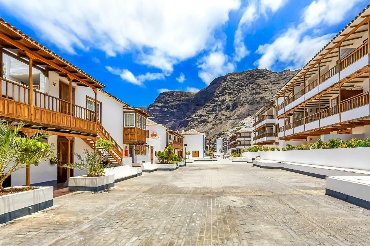 First Line Beach Front 2 Bedroom Apartment Los Gigantes Santiago Del Teide Luaran gambar